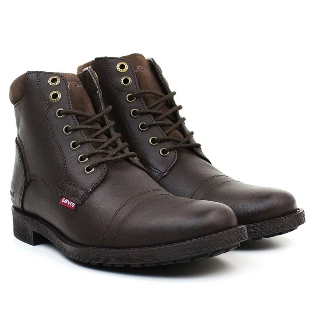 Botas Casuales Levi´s de Piel para Hombre | Coppel